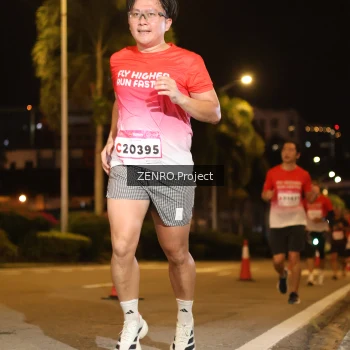 Runner Photo 1766238