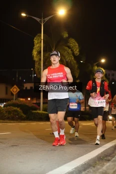 Runner Photo 1766326