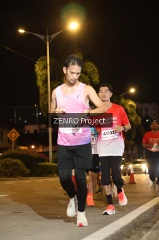 Runner Photo 1766336