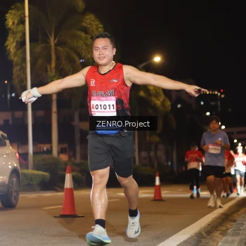 Runner Photo 1766407
