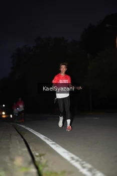 Runner Photo 1766418