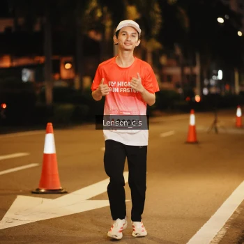 Runner Photo 1766469