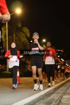 Runner Photo 1766507