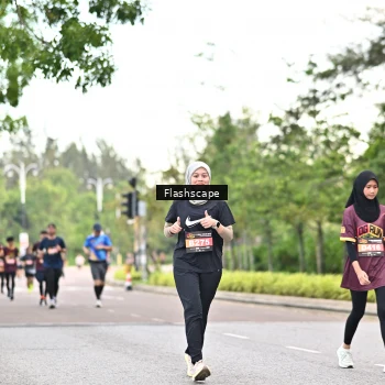 Runner Photo 1766536