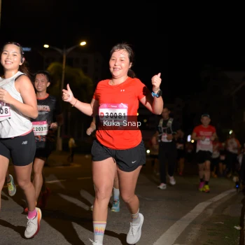 Runner Photo 1766558