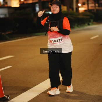 Runner Photo 1766621