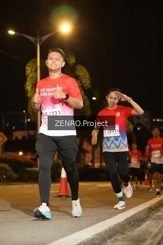 Runner Photo 1766686