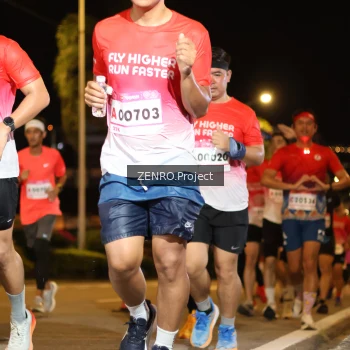 Runner Photo 1766745