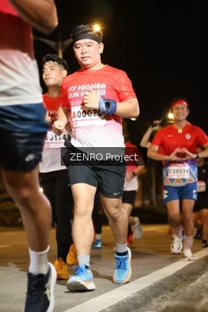 Runner Photo 1766758