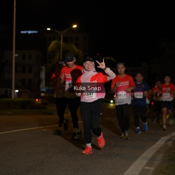 Runner Photo 1766766