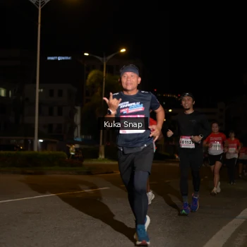 Runner Photo 1767068