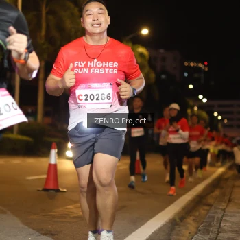 Runner Photo 1767122