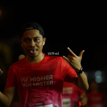 Runner Photo 1767128