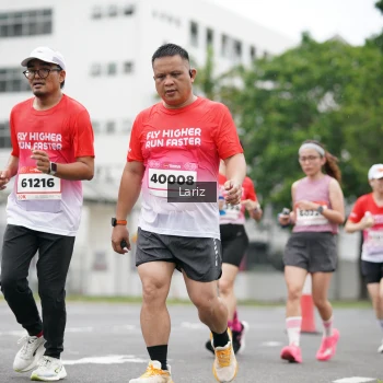 Runner Photo 1767188