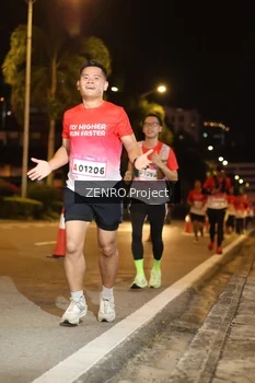 Runner Photo 1767208