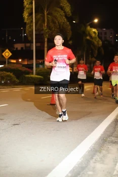 Runner Photo 1767261