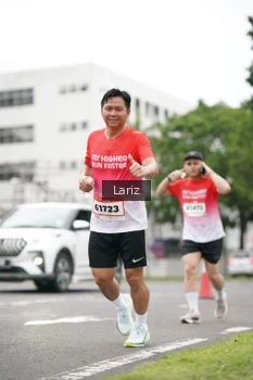 Runner Photo 1767383