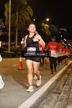 Runner Photo 1767408