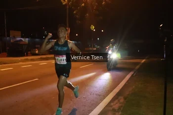 Runner Photo 1767601