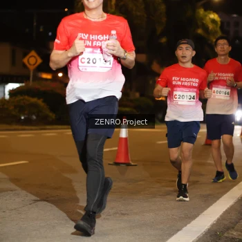 Runner Photo 1767635