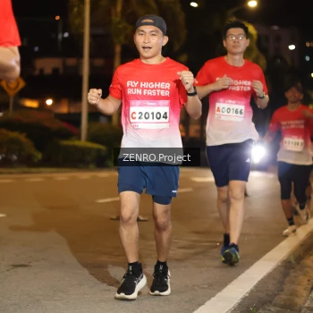 Runner Photo 1767672