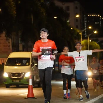 Runner Photo 1767675