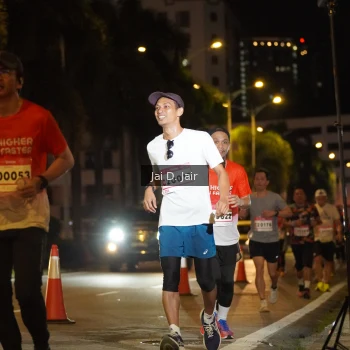 Runner Photo 1767711
