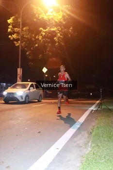 Runner Photo 1767799
