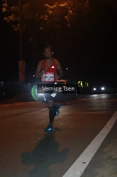 Runner Photo 1767918