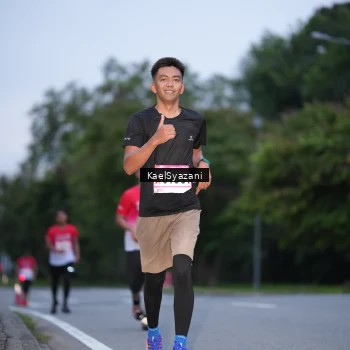 Runner Photo 1767960