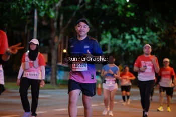 Runner Photo 1768031