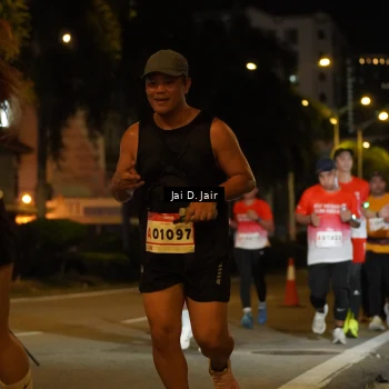 Runner Photo 1768209