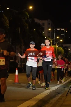 Runner Photo 1768373