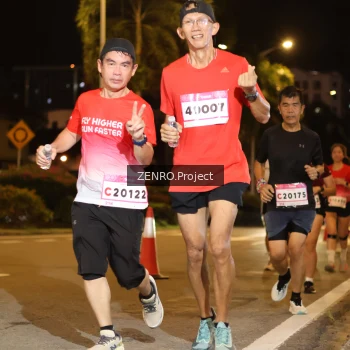 Runner Photo 1768375