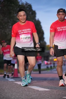 Runner Photo 1768503