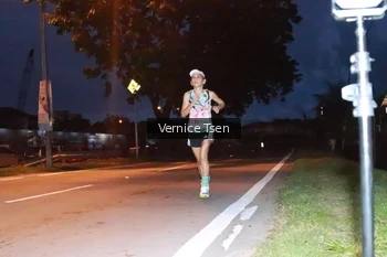 Runner Photo 1768940