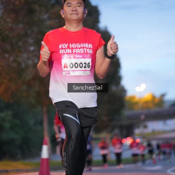 Runner Photo 1769109