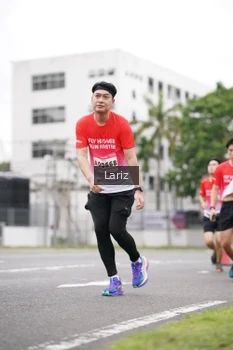 Runner Photo 1769174