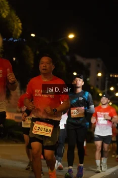 Runner Photo 1769443