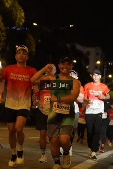 Runner Photo 1769612