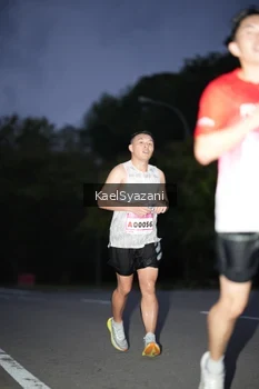 Runner Photo 1769915