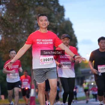 Runner Photo 1770031