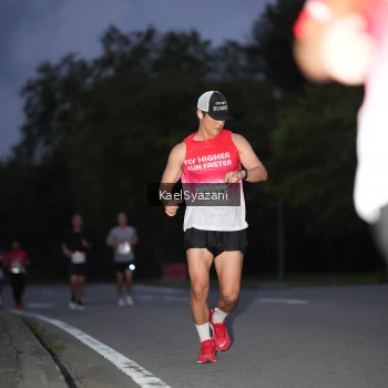 Runner Photo 1770041
