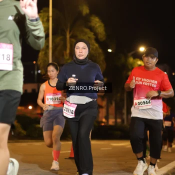 Runner Photo 1770264