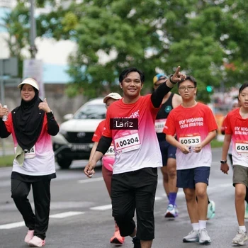 Runner Photo 1770422