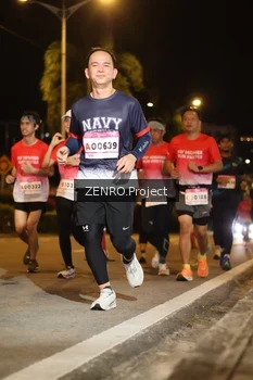 Runner Photo 1770519