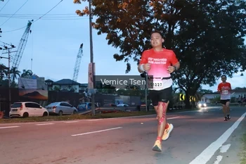 Runner Photo 1770579