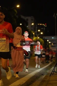Runner Photo 1770613