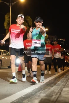 Runner Photo 1770684