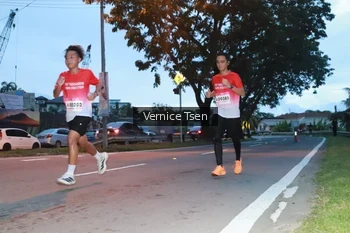 Runner Photo 1770713